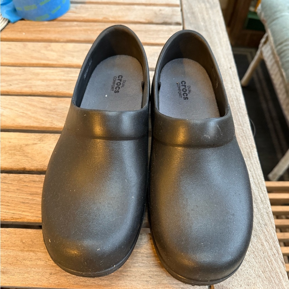 Crocs Black Slip-On Clogs, Women’s 8